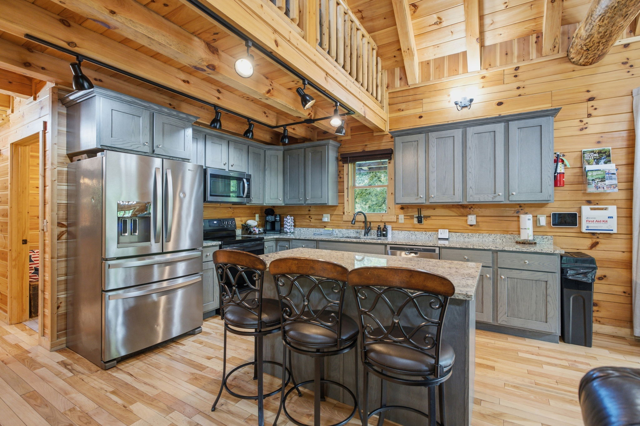 Firefly Hollow Lodge | Photo 18