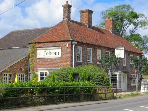 The Pelican Inn - Pub