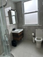 Modern bathroom, Walk-in shower