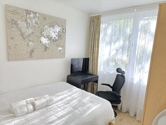 Room 4