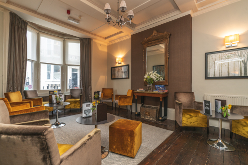 Blanch House Bar & Lounge