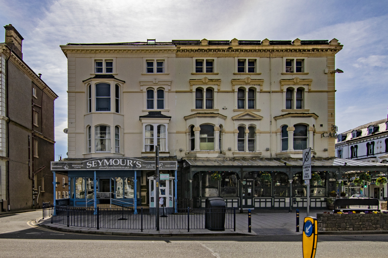 Montague House Apartments