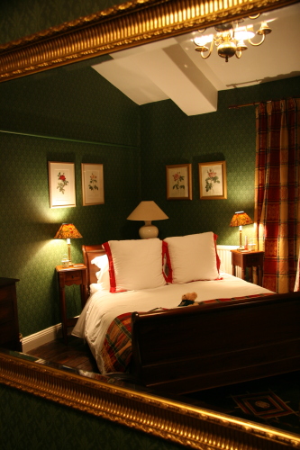 Brackenber superior four poster bedroom