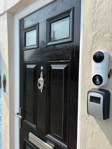 key lock box for check in 