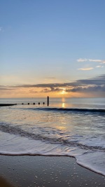 Beach just 7 min walk