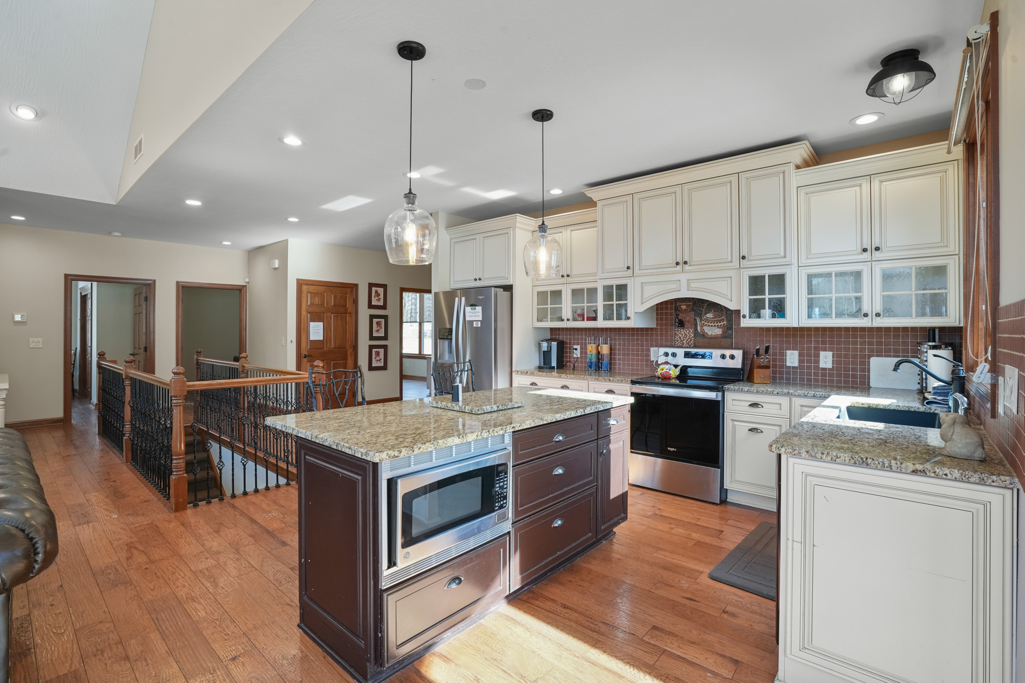 All Seasons Lodge | Photo 7