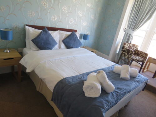 Double room-Classic-Ensuite with Shower-Terrace-room 2 king