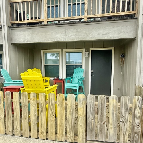 Patio is enclosed and gated, this area is shady in the afternoon!