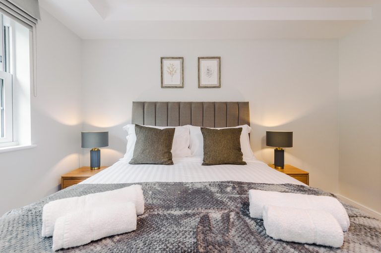 Rock Mill – Deluxe Duplex Apartment with Balcony