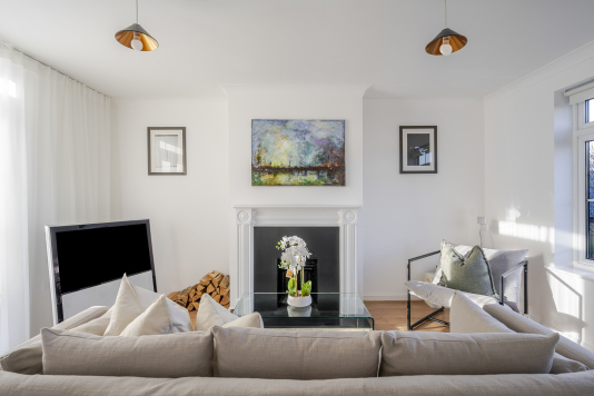 Step into a beautifully curated living space designed for effortless comfort. Plush seating, elegant finishes and soft, ambient lighting create an inviting atmosphere perfect for sinking in after a long day. Whether you’re enjoying a quiet evening, streaming your favourite shows, or sharing moments with friends and family, this stylish lounge blends modern design with a warm, homely feel — a space you’ll never want to leave.