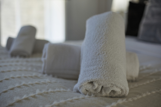 Enjoy a restful stay in this well-appointed double bedroom, ideal for couples or solo travellers