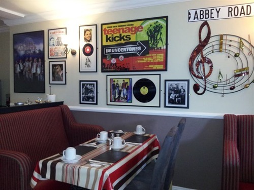 Dine in the music room