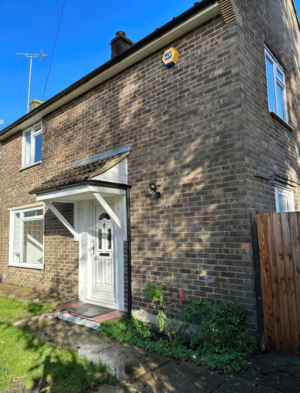 Weir Avenue, Farnborough Homepage