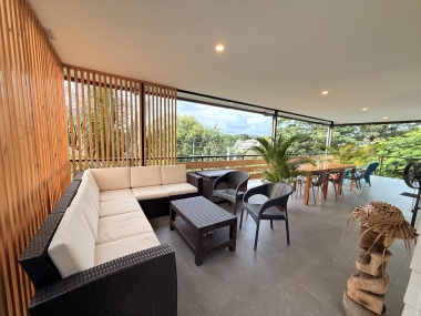 terrasse principale, réception