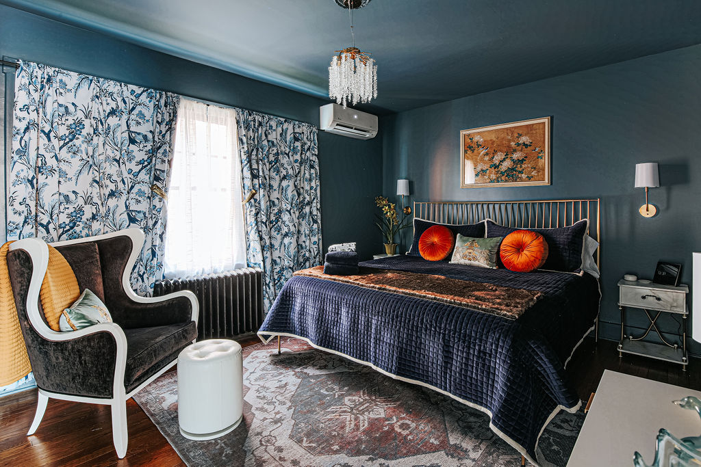 Downtown Luxe
