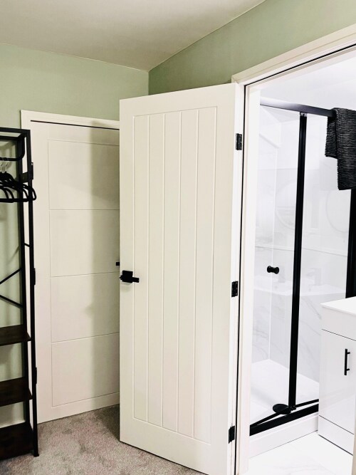 En-Suite bathroom for Bedroom 2 upstairs