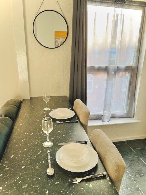 Gather, Dine & Connect