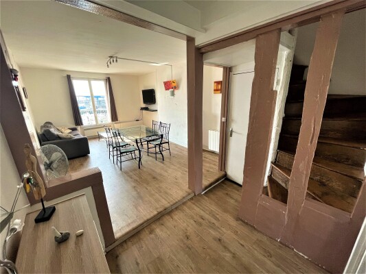 Entrée / Salle / Salon