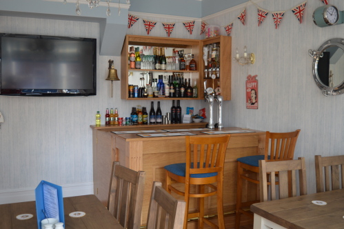Bar and Restuarant with play area for children 