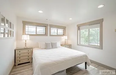 bedroom suite 2&3