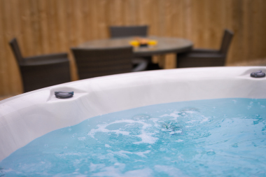 Outdoor hot tub