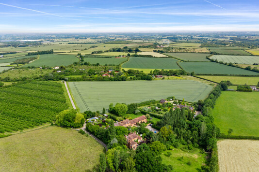 Stunning Surrounding area. perfect for walks  & biking 