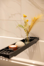 Sparkling Clean Bathrooms – Relax & Refresh at Your Huddersfield Deal House