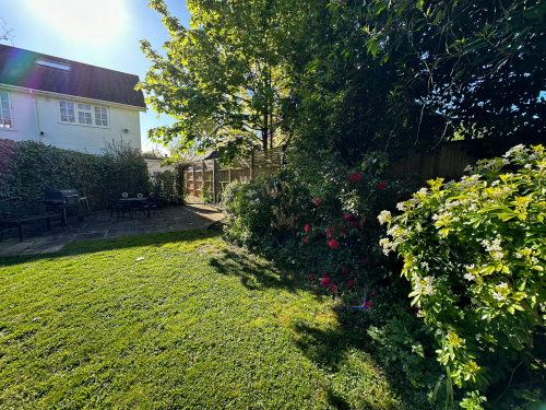 Private, secluded and enclosed rear garden, Riverwalk Apartment North