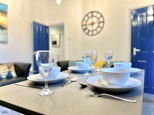 Dining - Perfect space to create eat meals and have good talks