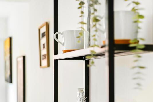 ROOM 4 SHELVES
