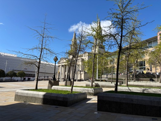 Stylish 2-Bed 2-Bath Apartment in Newly Renovated Victorian Building – Prime Leeds City Centre near Station