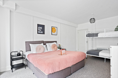 Master bedroom/ Family room