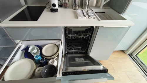 Equipement complet et lave vaisselle