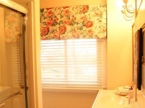 Twin room-Classic-Shared Bathroom-Garden View-Tuscan Room