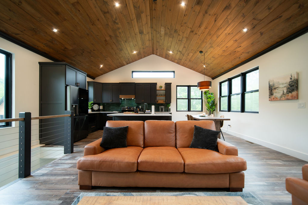 Logans Landing | Photo 11
