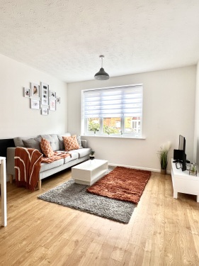 Luxury 2 Bed Apartment Stansted Airport Bishops Stortford - 