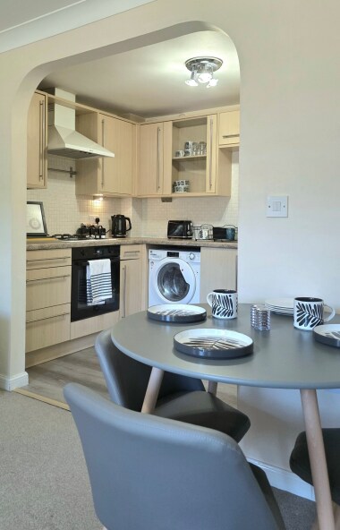 Crockery - Plates, mugs, glasses and cutlery, everything you need