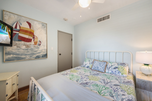 The closet in the queen room is locked and used for supplies, we provide a luggage rack