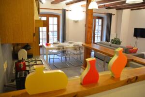 Vue sur salle à manger