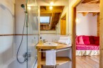 salle de bain chambre 2