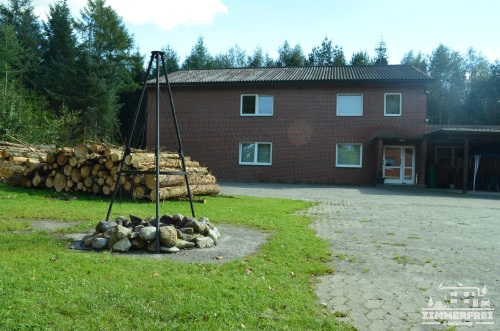 Unser Gästehaus mit Grillplatz 