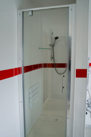 Walk-in Shower