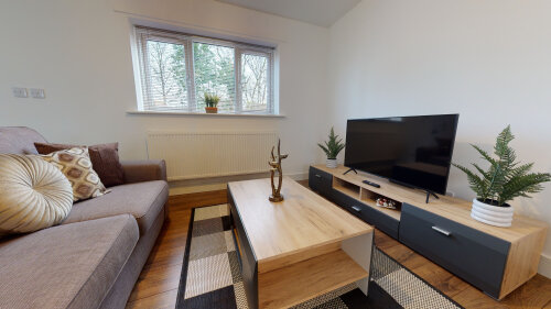  Large Open plan lounge/diner with Smart TV, Wifi and Netflix