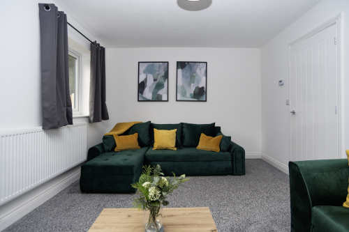 Thoughtfully designed lounge with smart, comfortable spaces — perfect for relaxing and unwinding after a long day’s work.