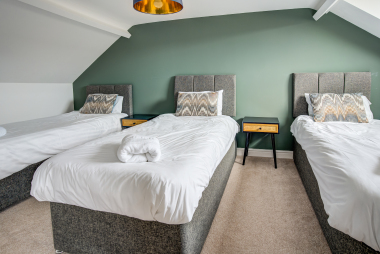 Bedroom 4 - Triple Singles