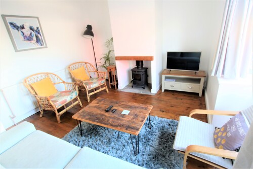Contemporary Home in Friendly Easton - Free Parking - 