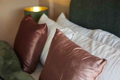 Maintained to professional hospitality standards