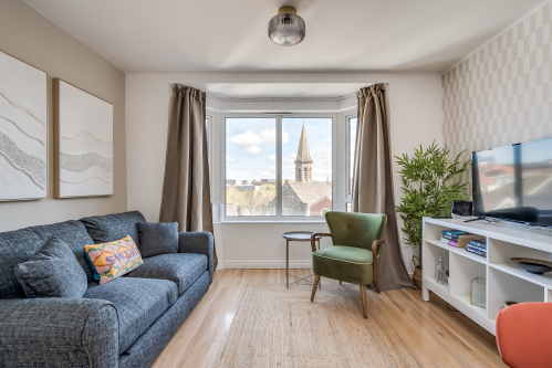 Central Belfast Apartments Queen's Hideaway  - 