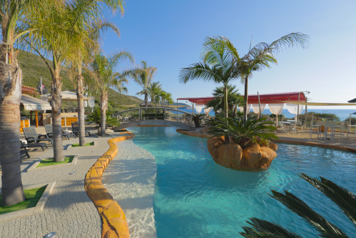 Piscine er Plage aménagée