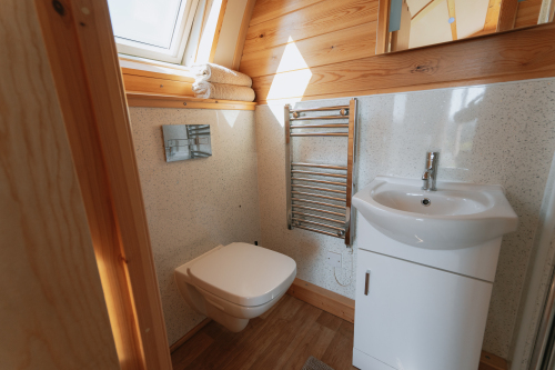Standard Cabin with Hot Tub